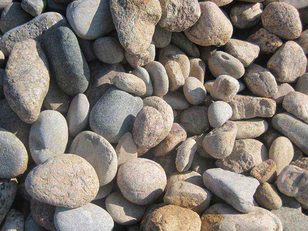 河南河卵石破碎機(jī)廠家好評(píng)如潮，靠的是什么？