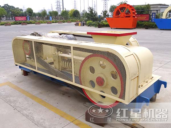 常用雙輥破碎機(jī)型號(hào)有哪些？大概價(jià)格是多少？