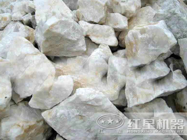 時(shí)產(chǎn)800噸的硅石破碎生產(chǎn)線需要哪些設(shè)備？需要投資多少錢？