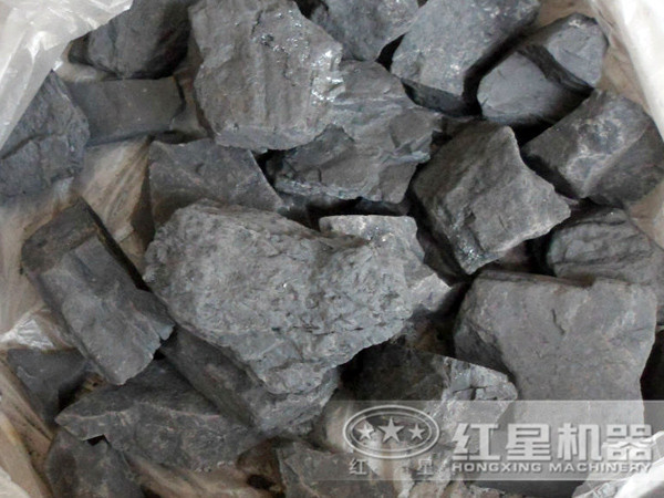 一臺用于破碎煤矸石的移動(dòng)粉碎機(jī)_70噸/小時(shí)，出料粒度20以下