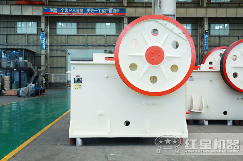 250x1000細顎破碎機，廠家直銷供應(yīng)，價格更優(yōu)惠