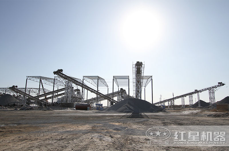 一套機(jī)制砂機(jī)器多少錢？有沒有現(xiàn)場工作視頻