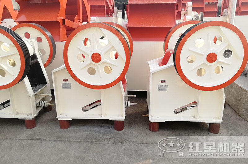 10-20噸小型石子破碎機多少錢？